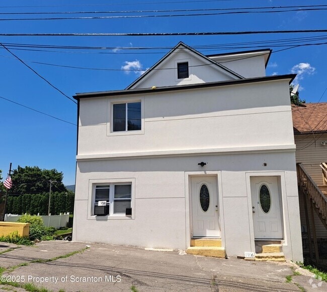 Building Photo - 1906 Prospect Ave Unit 2 Rental