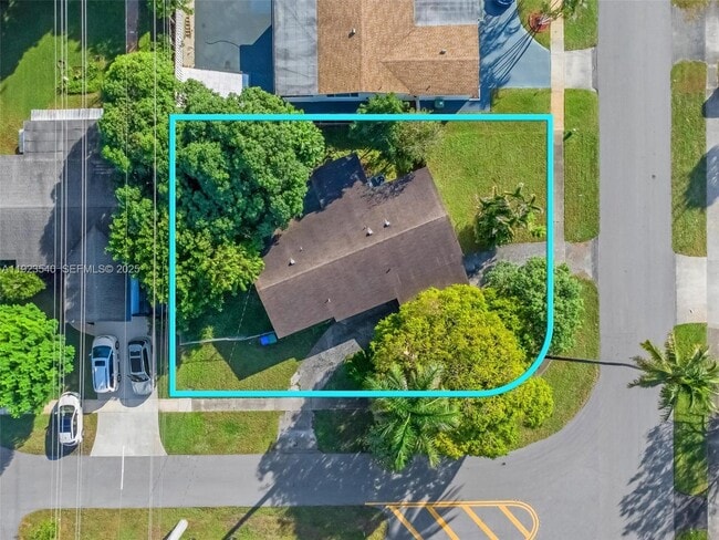 Photo - 601 SW 64th Pkwy