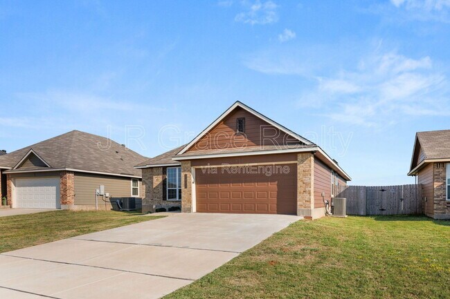 Photo - 3821 Centerfire Rd