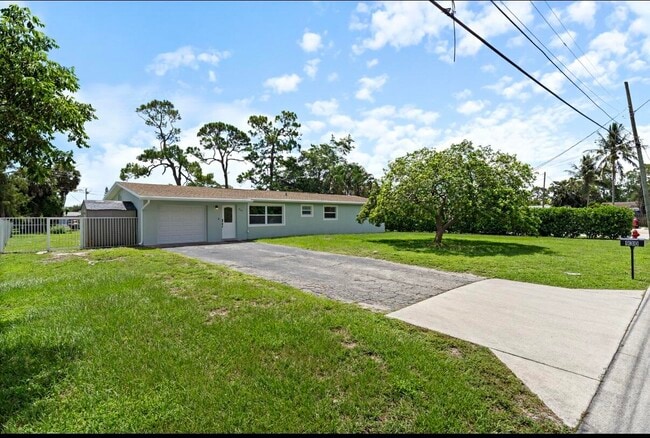 Building Photo - 930 Rutherford Ln Rental