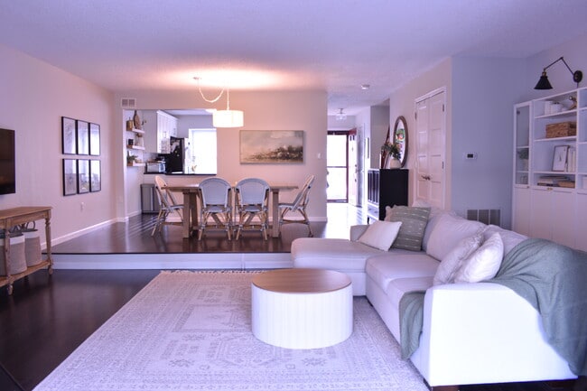 Photo - 3 Preakness Ct