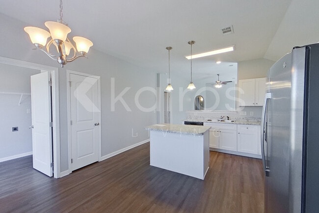 Photo - 107 Dawson's Ml Dr