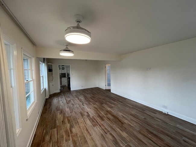 Photo - 2 Bedroom 2 Bath Single Family Home in Orange