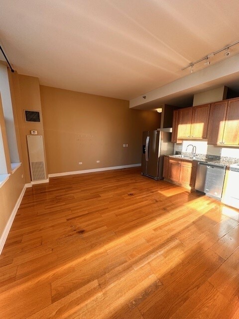 Photo - 8 W Monroe St Unit 1206