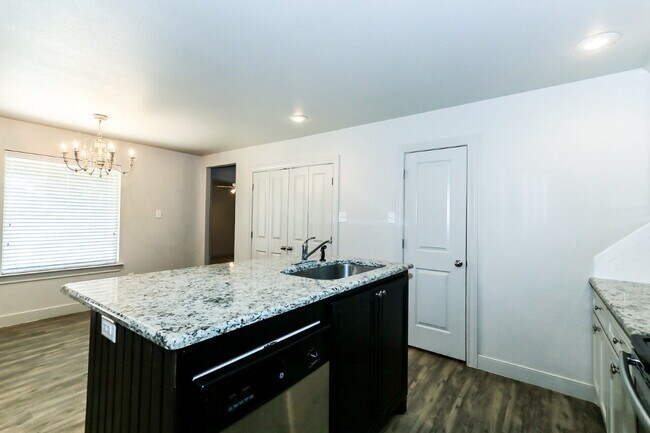 Photo - Half off first full month's rent! Luxury Duplexes In Cooper District