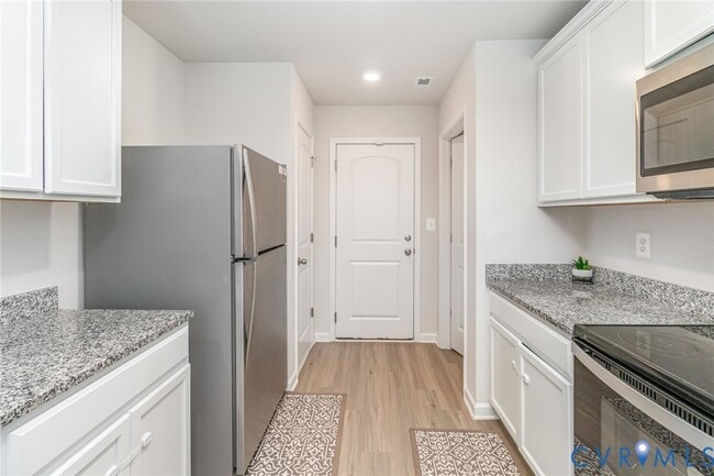 Photo - 7903 Honeybee Ct