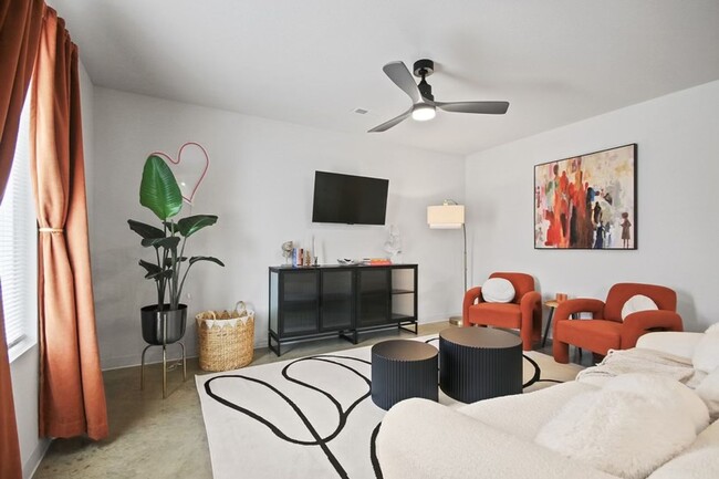 Photo - 208 Third Ave Unit 100