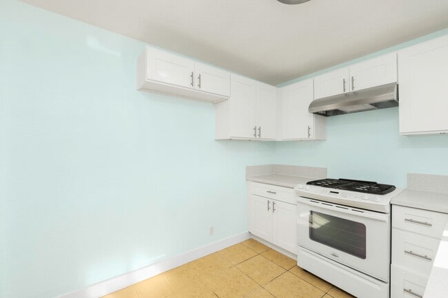 Photo - 2165 Sepulveda Ave