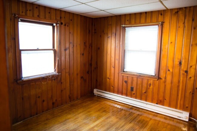 Photo - 1082-11 Unit 1AND2