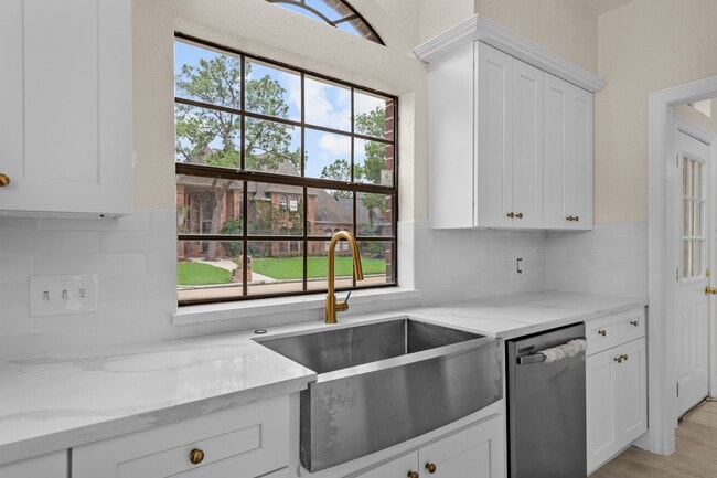 Photo - 17402 Wilton Park Ct