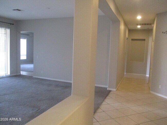 Photo - 2926 W Eastman Dr