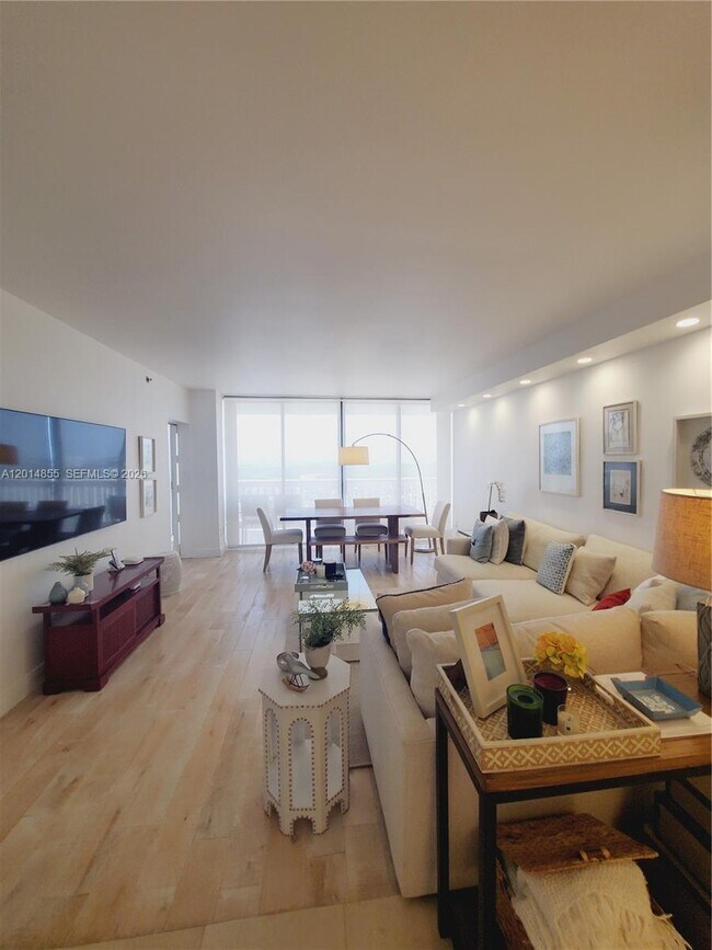 Photo - 2000 Island Blvd Unit 2703