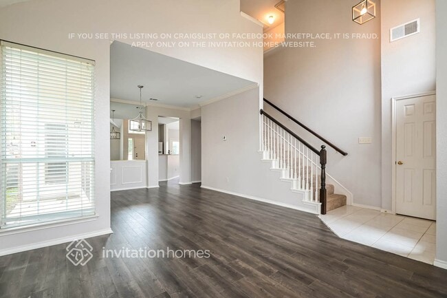 Photo - 1755 Cresthill Dr