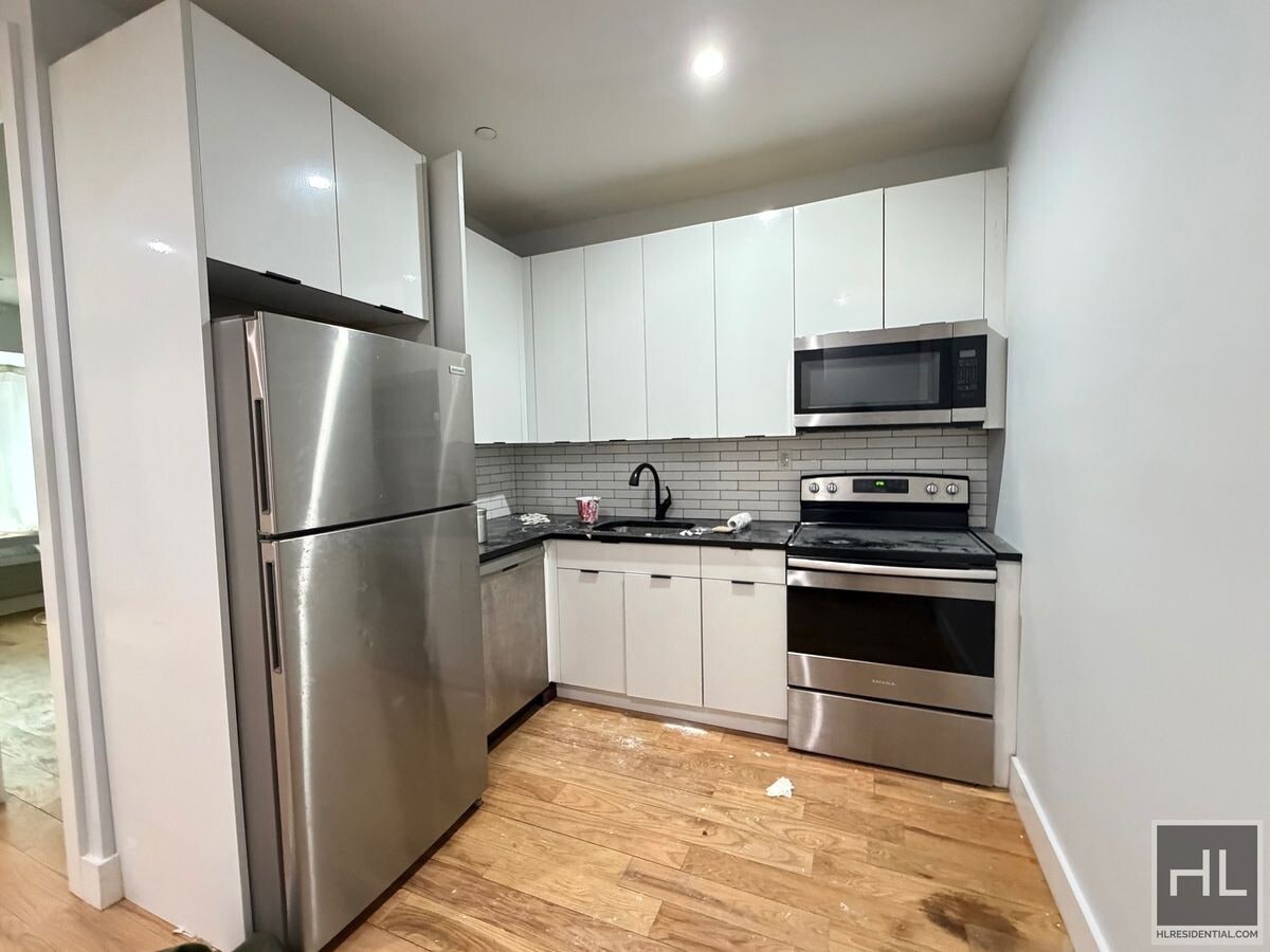 Photo - JACKSON AVENUE Unit 1D