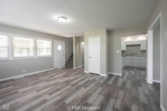 Photo - 6276 Eastgate Ave