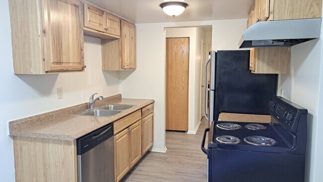 Photo - Beard Ave Apartments