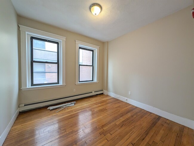 Photo - 50 Hancock St Unit 4