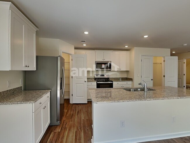 Photo - 1401 John Swann St