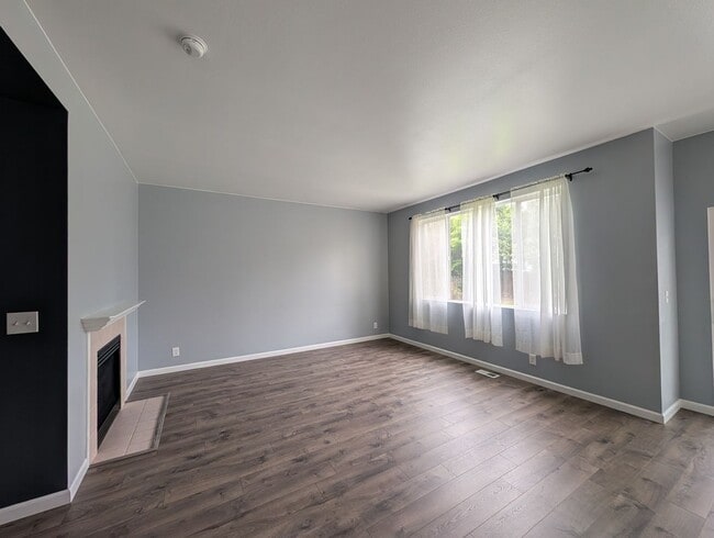 Photo - 4bd/2.5ba Snohomish Home