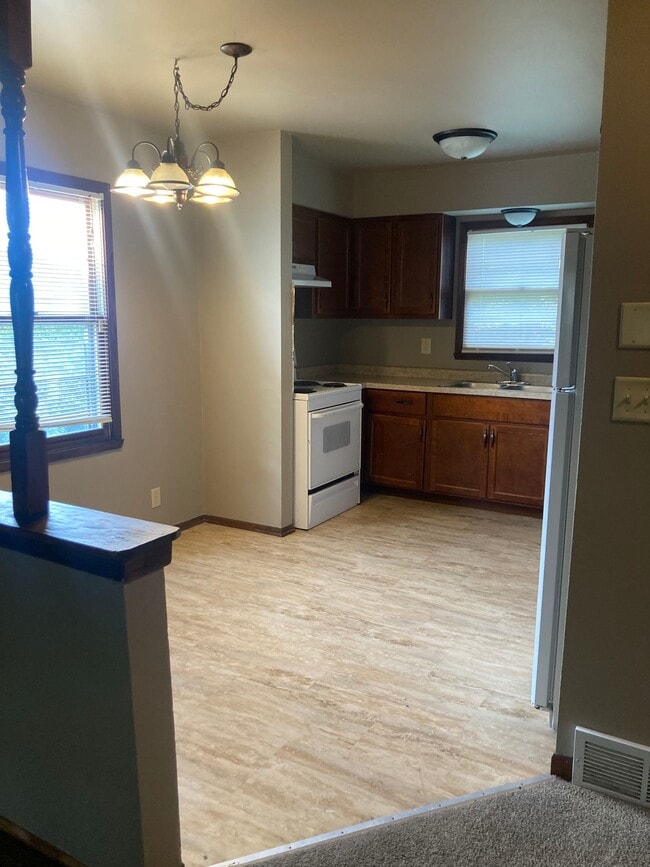 Photo - 6970 N 77th Ct