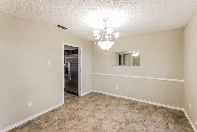 Photo - 1830 E Kirnwood Dr