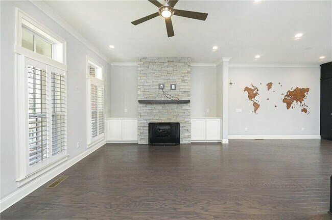 Photo - 629 Brennan Dr