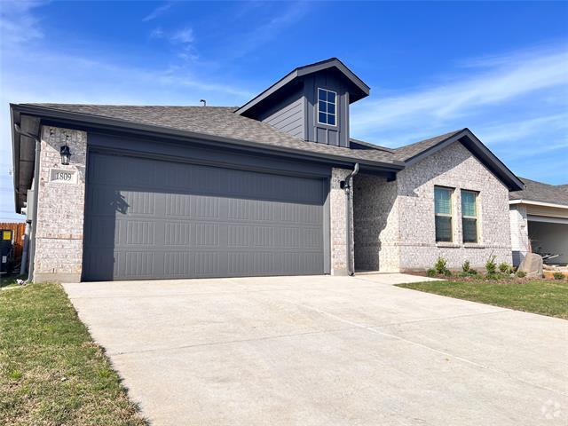 Building Photo - 1809 Briar Rose Dr Rental