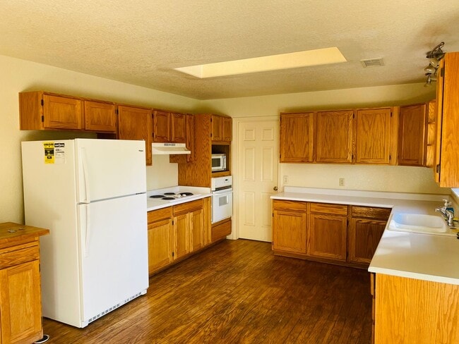 Photo - 30 Quartz Dr