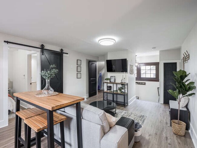 Photo - Kelker Hause