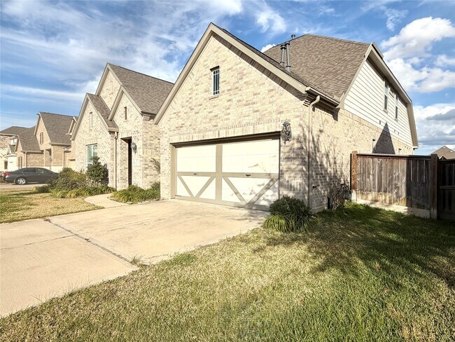 Photo - 6610 Lake Oasis Dr