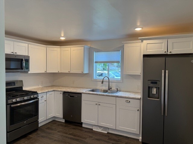 Photo - 123 Sterling St