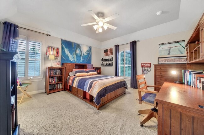 Building Photo - 5902 Royal Hill Ct