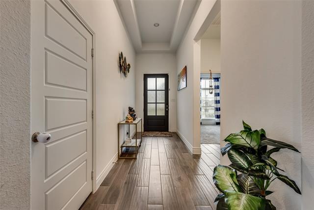 Photo - 612 Swift St