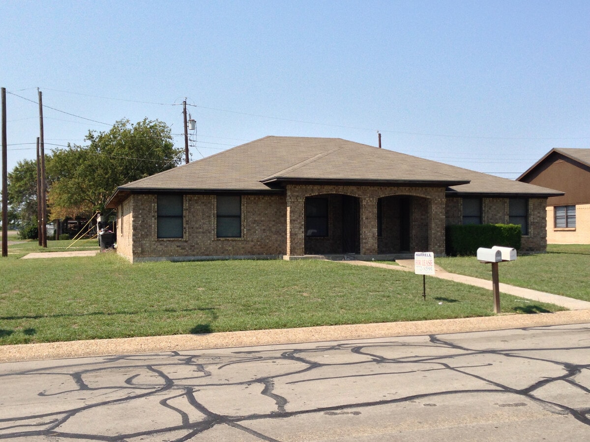 Duplex - Duplex House