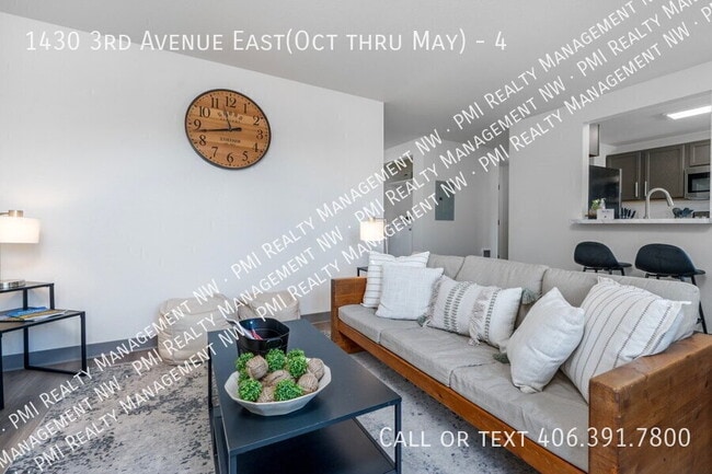 Building Photo - 1430 3rd Ave E Unit 4