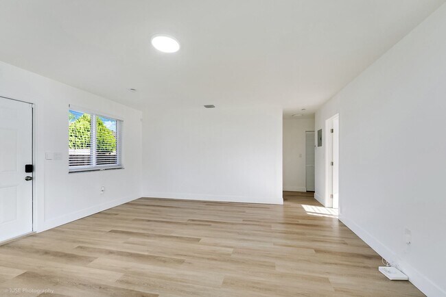 Photo - 2820 NW 95th St Unit 2