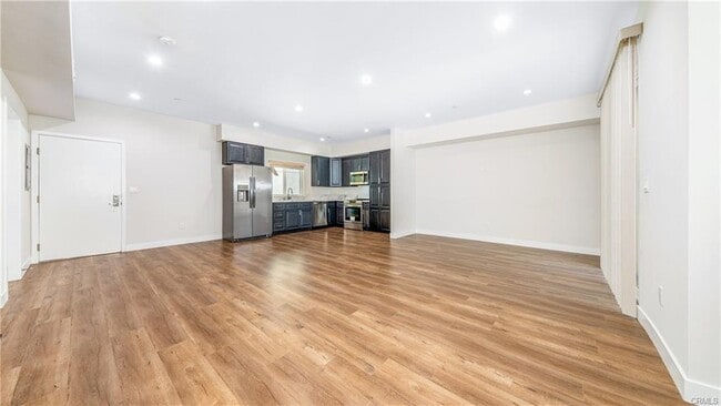 Photo - 17154 Chatsworth St Unit # 2