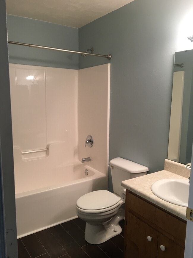 Photo - 111 J R Milton Rd