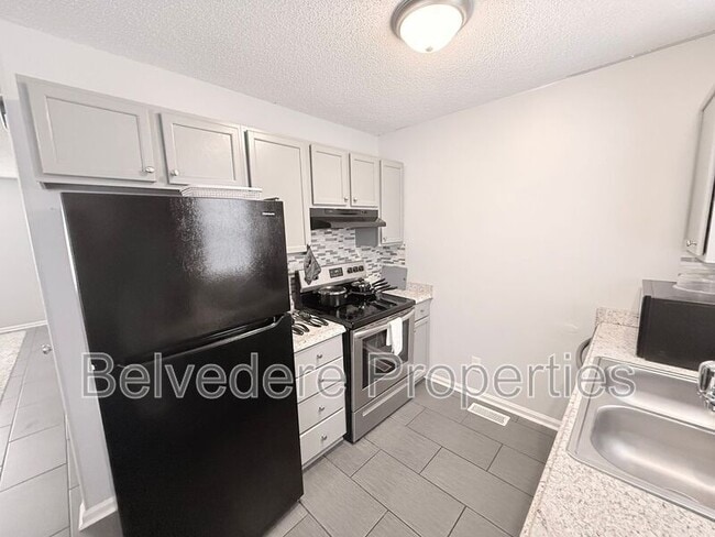 Photo - 415 N Dudley St