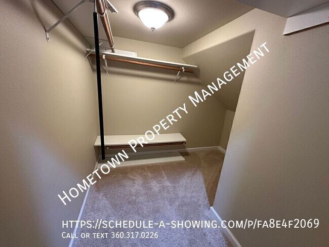 Photo - 4241 Dudley Dr NE
