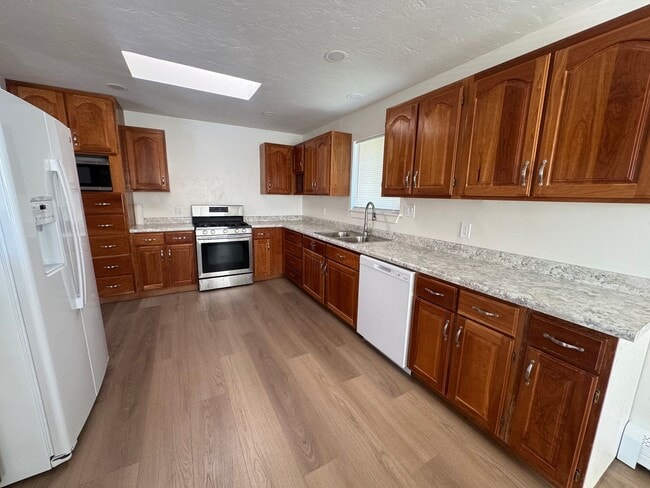 Photo - Beautiful home for rent in Pleasant Grove
