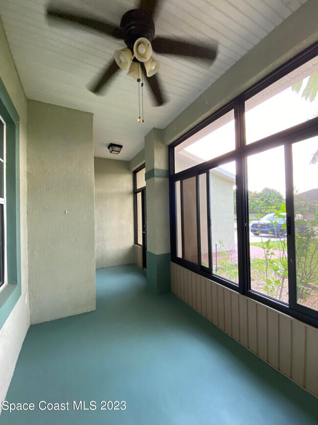 Photo - 6124 Serene Pl
