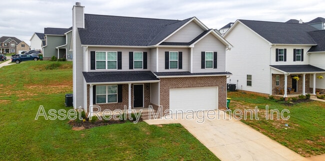8205 Zodiac Ln