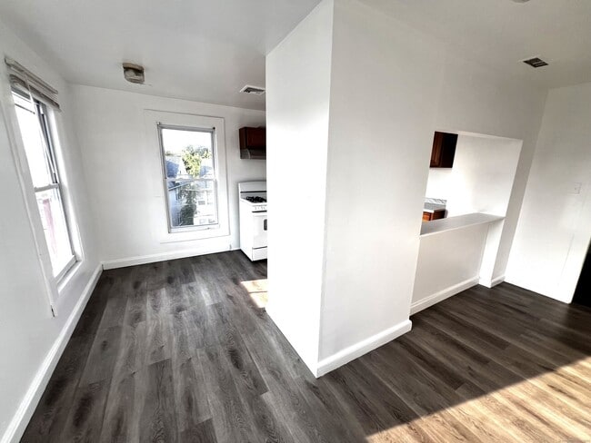 Photo - 83 Seeley St Unidad 3