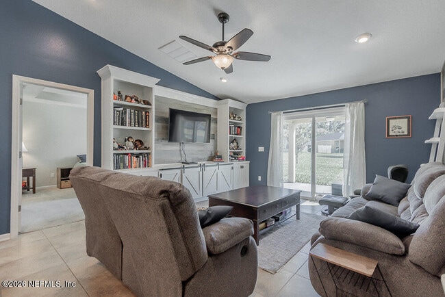 Photo - 13328 Smithwick Ln