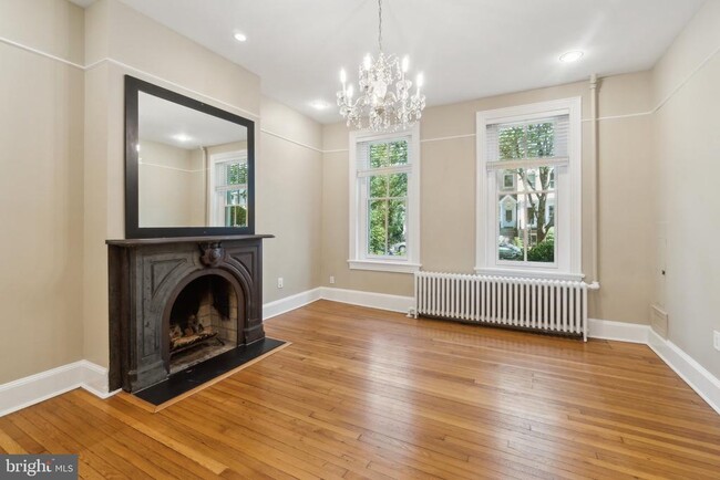 Photo - 1424 S St NW Townhome