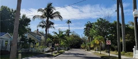 Photo - 1603 Woodford Ave