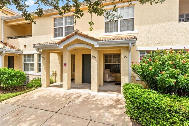 Photo - 158 SW Peacock Blvd Unit 30-105