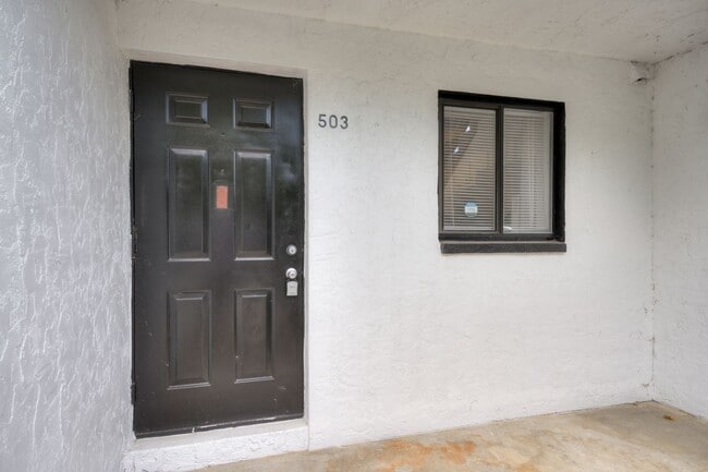 Photo - 503 Windsong Cir