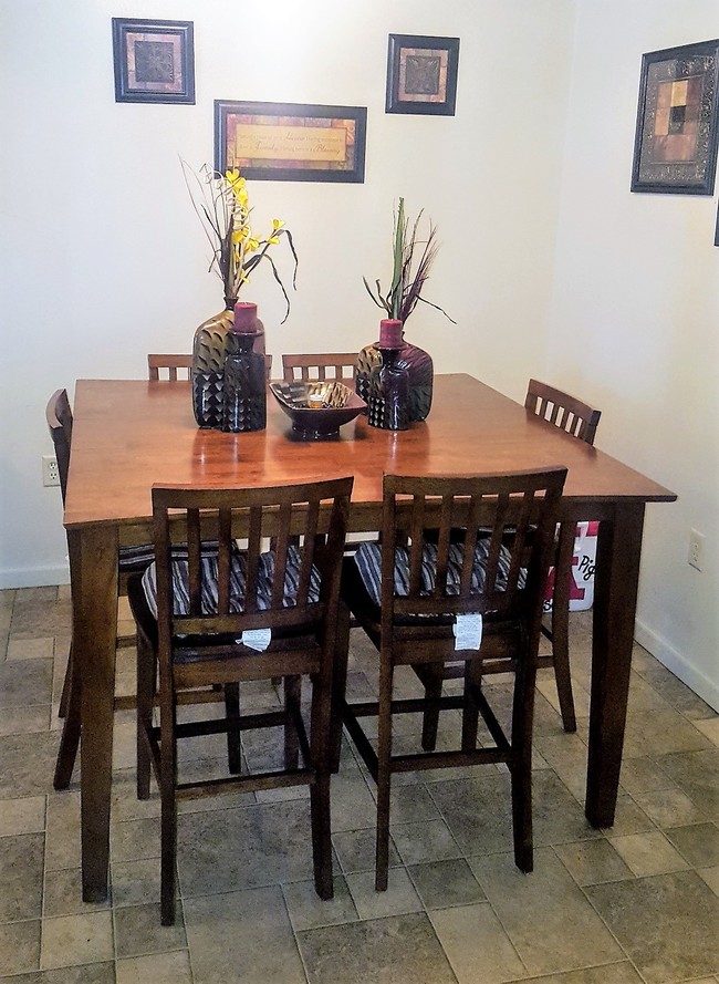 Kirklin Heights Apartments